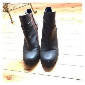 Short perfect for fall boots!